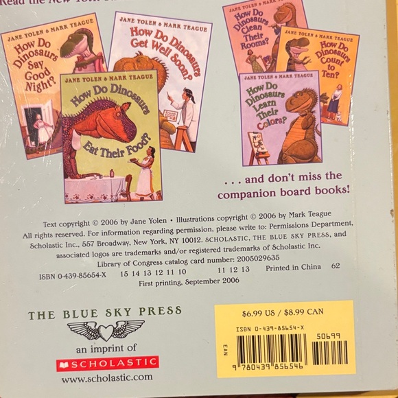 Dinosaur Friends Adventure Board Book - Picture 4 of 5